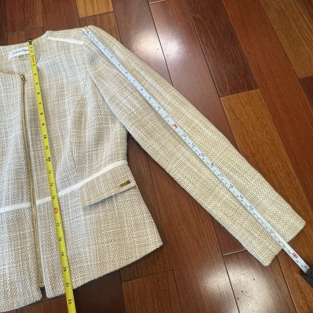 Calvin Klein Cotton Blend Tweed Blazer Jacket Size:4P Ivory Zip up Lined Pockets - Picture 8 of 14